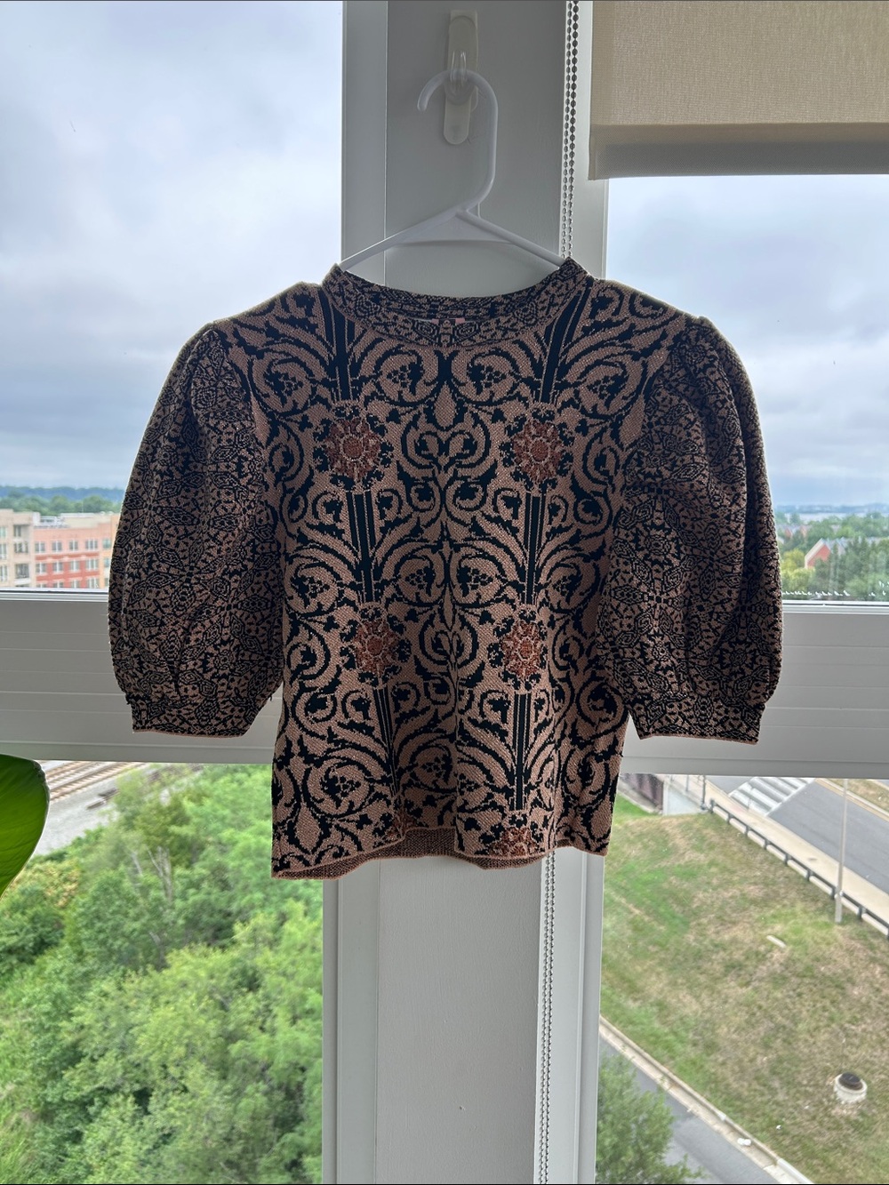 Zara Pink and Black Floral Jacquard Puff-Sleeve Sweater Top